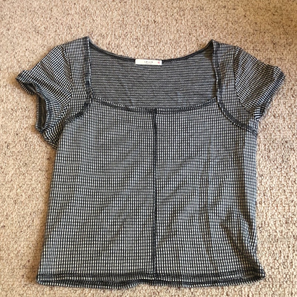 checkered cap sleeve top